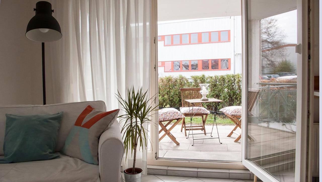 Gemuetliche Wohnung Mit Sonniger Terrasse Bietigheim-Bissingen Esterno foto
